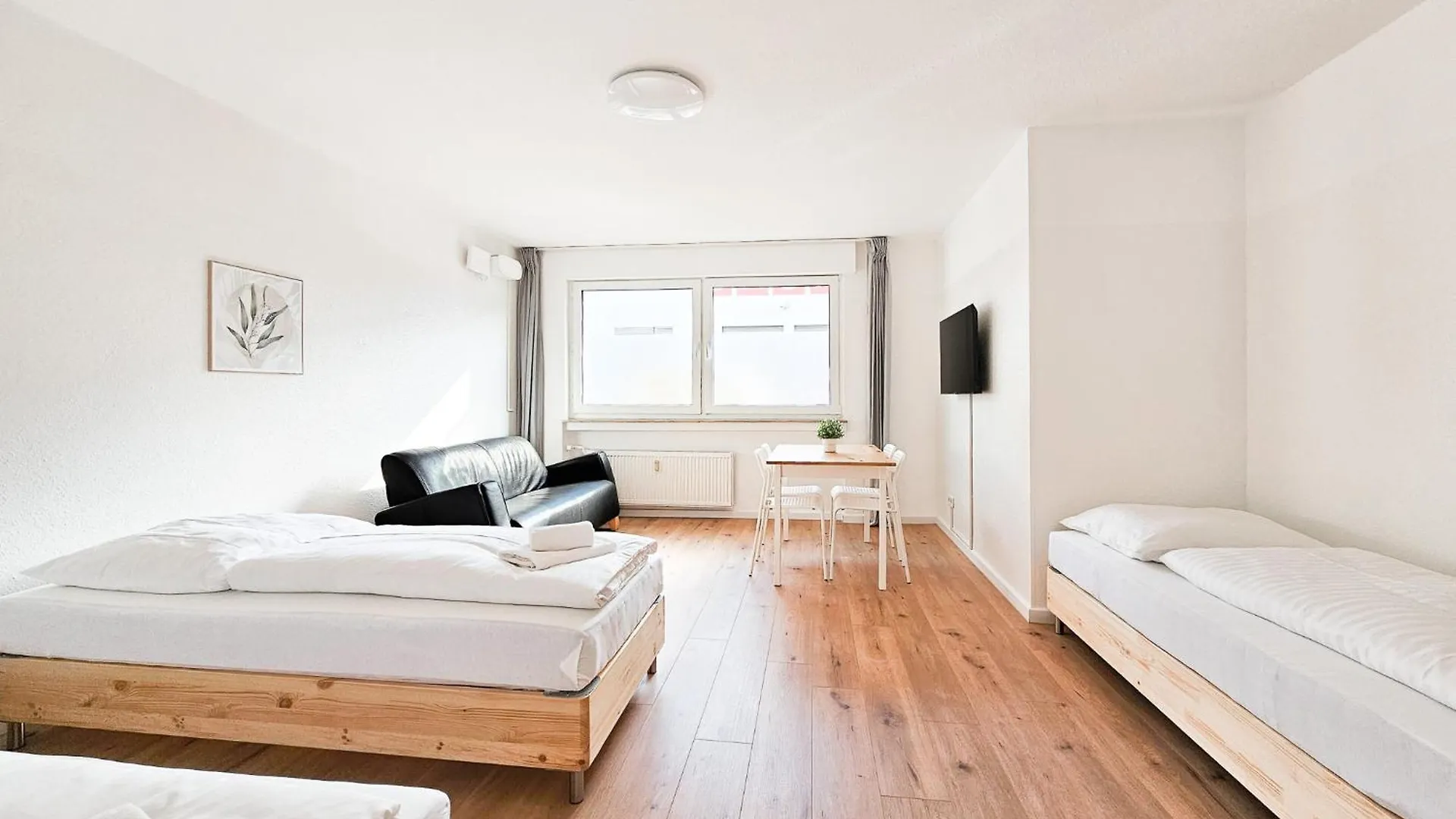 Raj Living - 2 Or 3 Room Apartments - 15 Min Zur Messe Dus & 10 Min Old Town Dus Düsseldorf 0*,