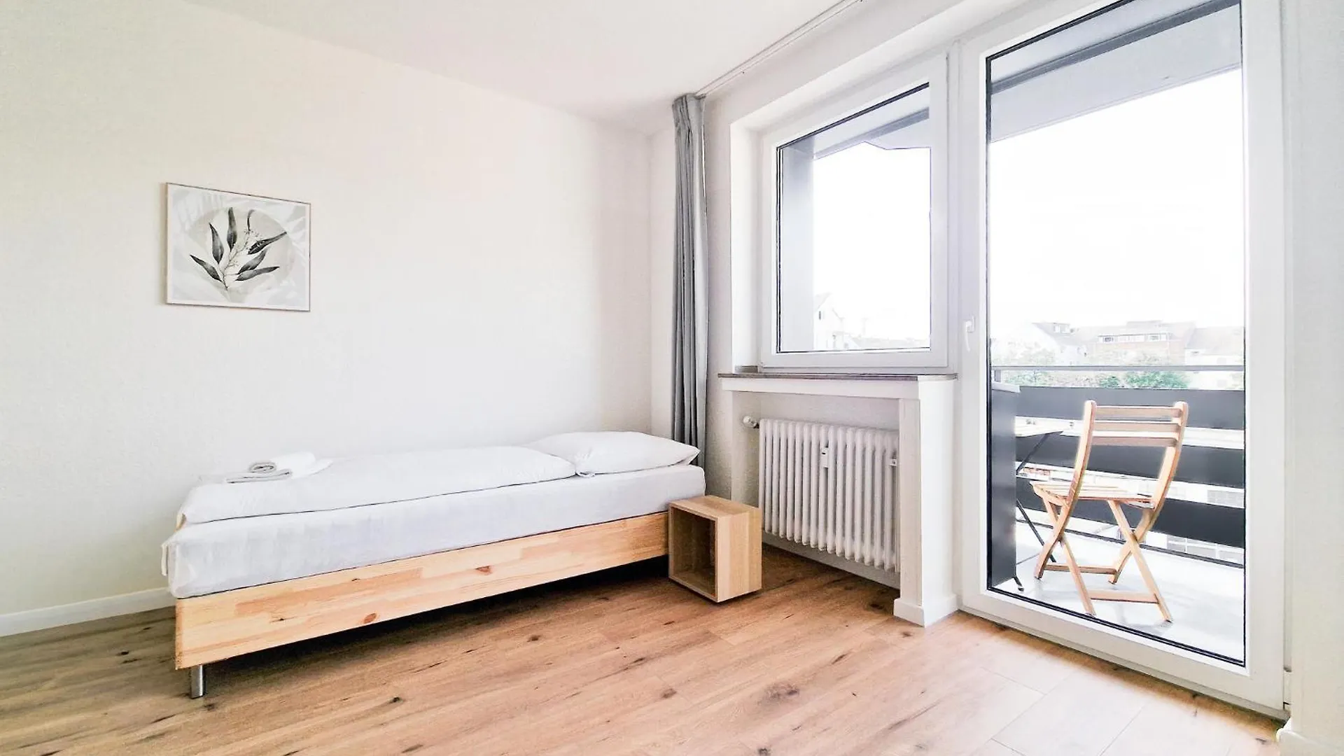 Raj Living - 2 Or 3 Room Apartments - 15 Min Zur Messe Dus & 10 Min Old Town Dus Düsseldorf 0*,